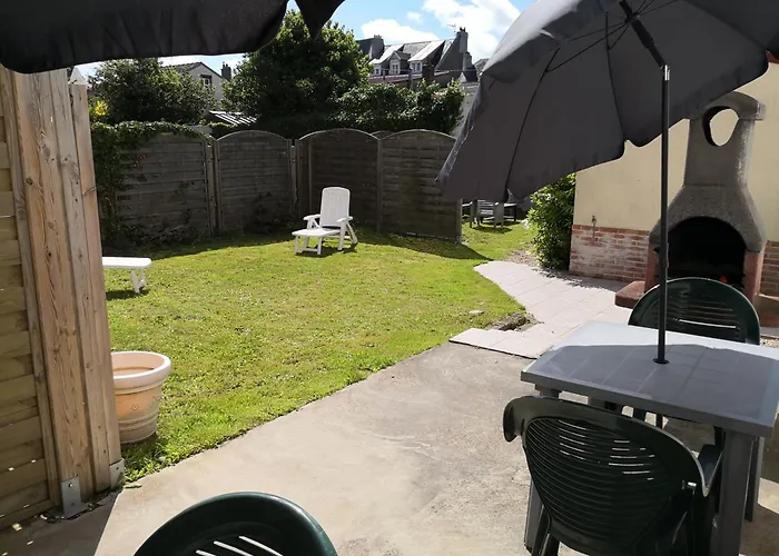 Idealement Situe - Jardin Agreable - E Daire Berck